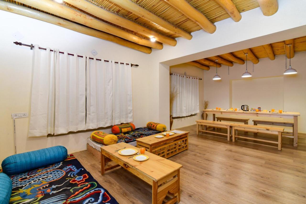 Raybo Hostel Leh Ngoại thất bức ảnh