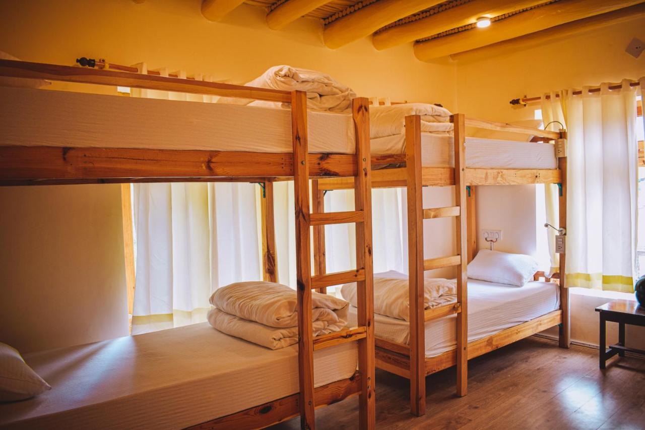 Raybo Hostel Leh Ngoại thất bức ảnh